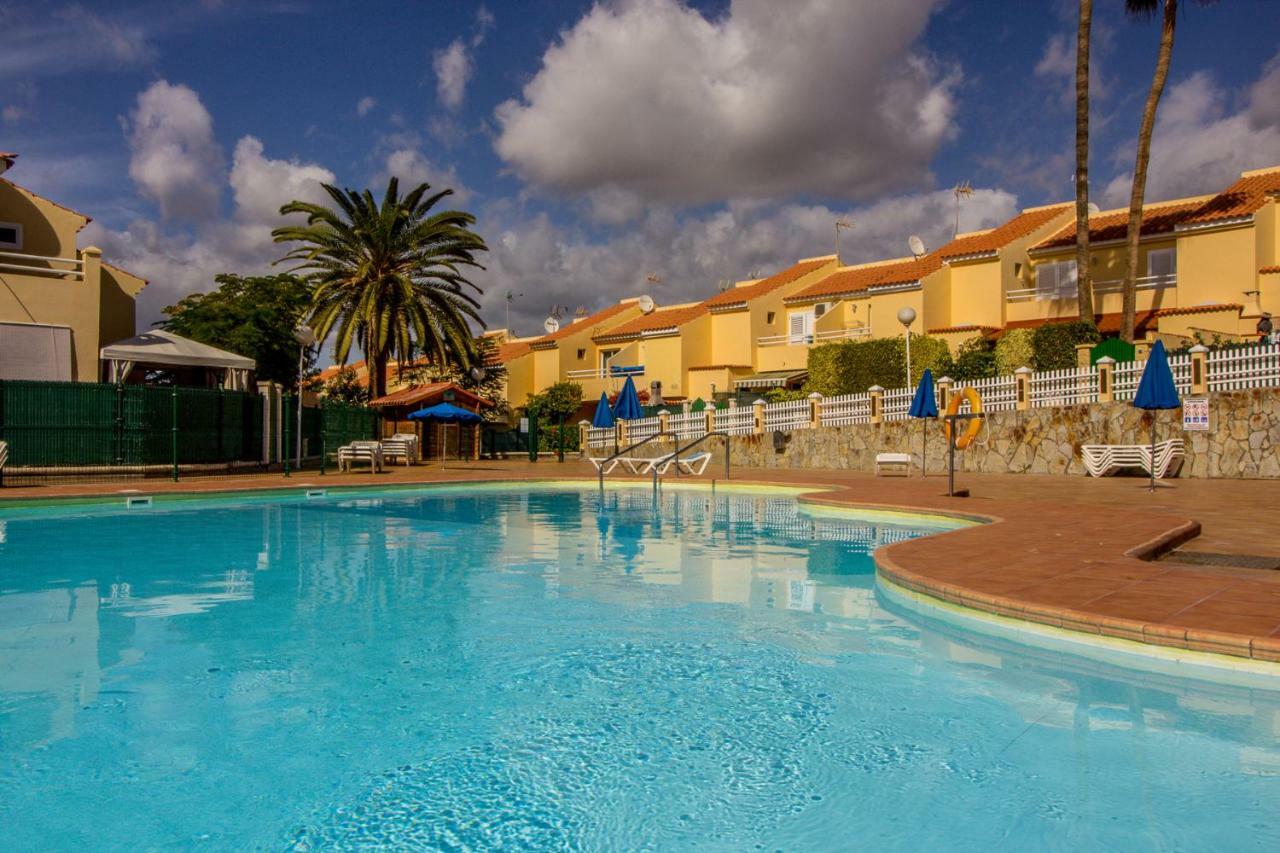 Villa Martina Bungalow With Garden, Bbq, And Pools San Bartolomé Exteriör bild