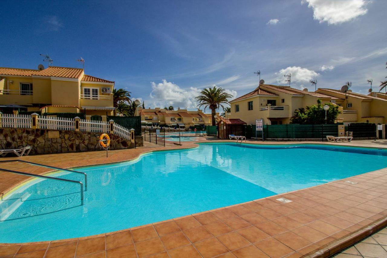 Villa Martina Bungalow With Garden, Bbq, And Pools San Bartolomé Exteriör bild
