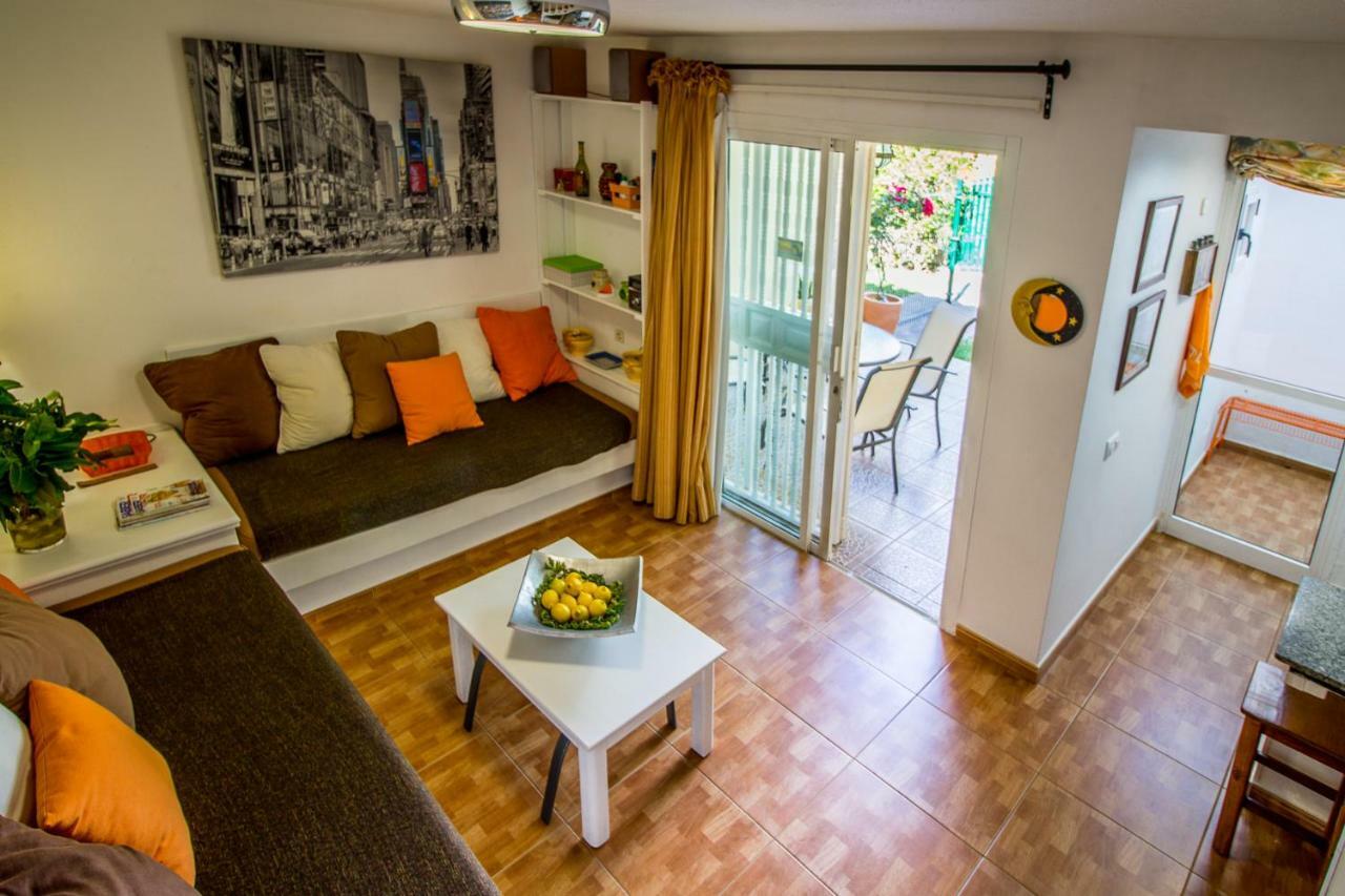 Villa Martina Bungalow With Garden, Bbq, And Pools San Bartolomé Exteriör bild